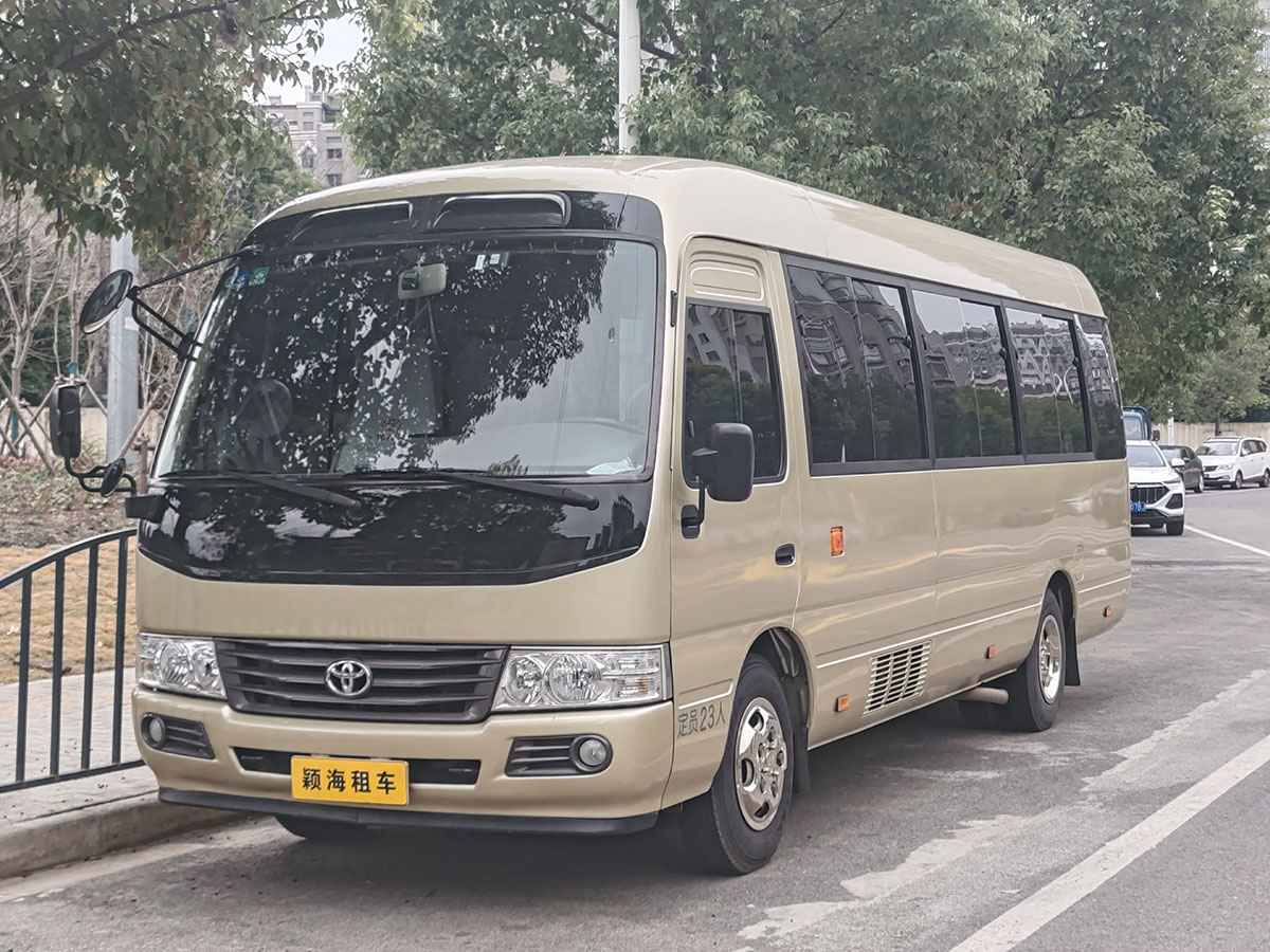 豐田考斯特 23座