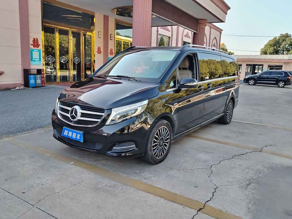 奔馳商務(wù)車(chē)7座