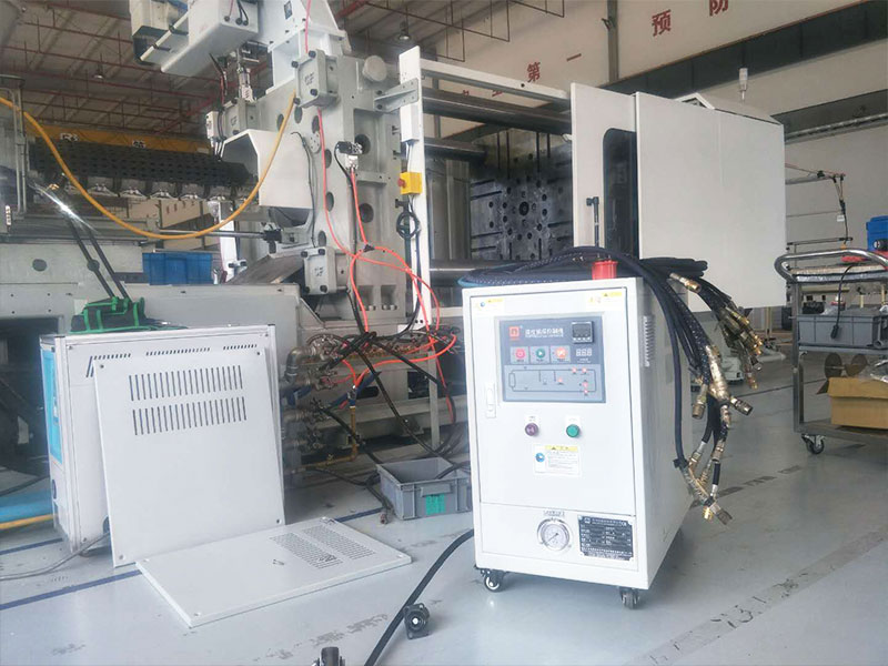 注塑<a href='http://4155995.com/product/biaozhunshuiwenji.html' class='body-link'>水溫機</a>